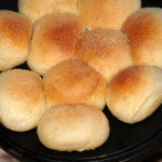 Easy Garlic Rolls